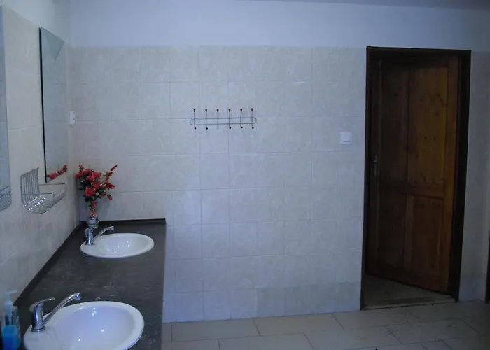 Chatova Osada Jezerni Udoli Stráž pod Ralskem